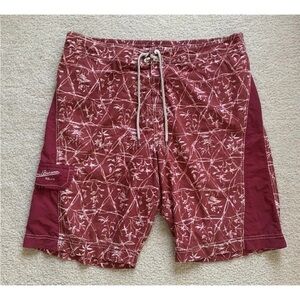 Tommy Bahama Relax Swim Trunks Mens XXL Board Shorts Red Floral Lined Beach Surf